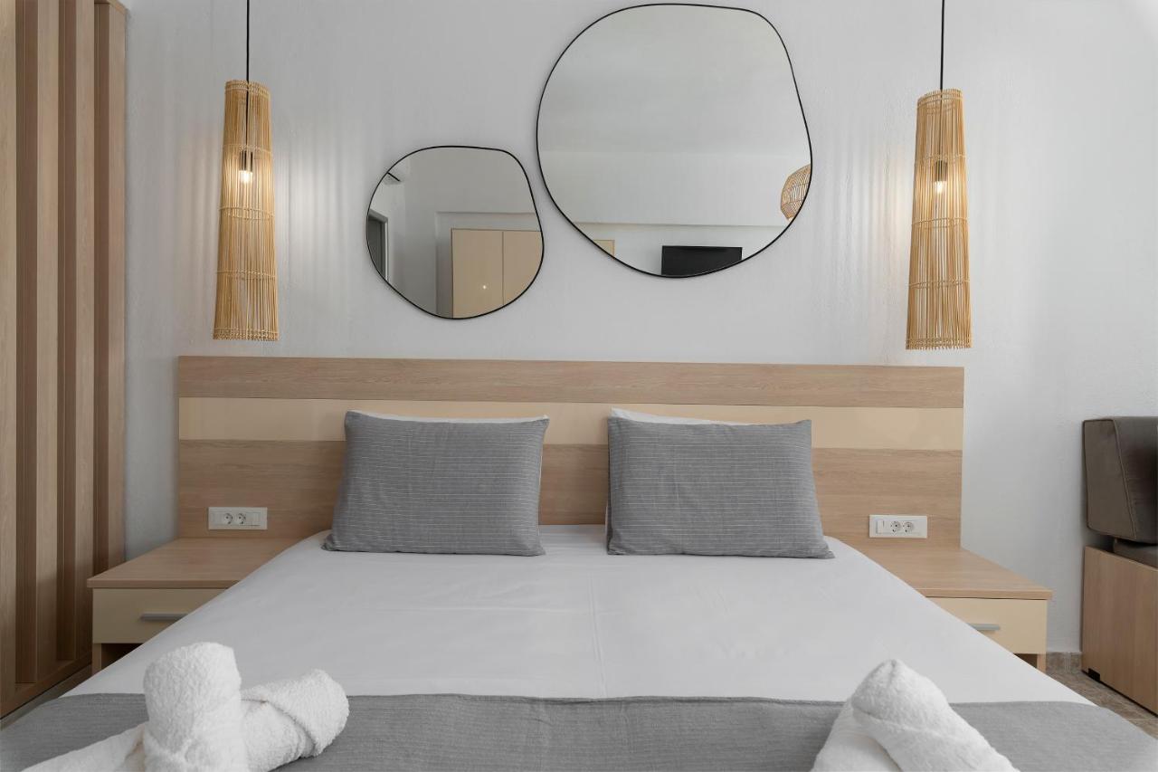 V&C Paradise Apartments Rodhákinon Ngoại thất bức ảnh