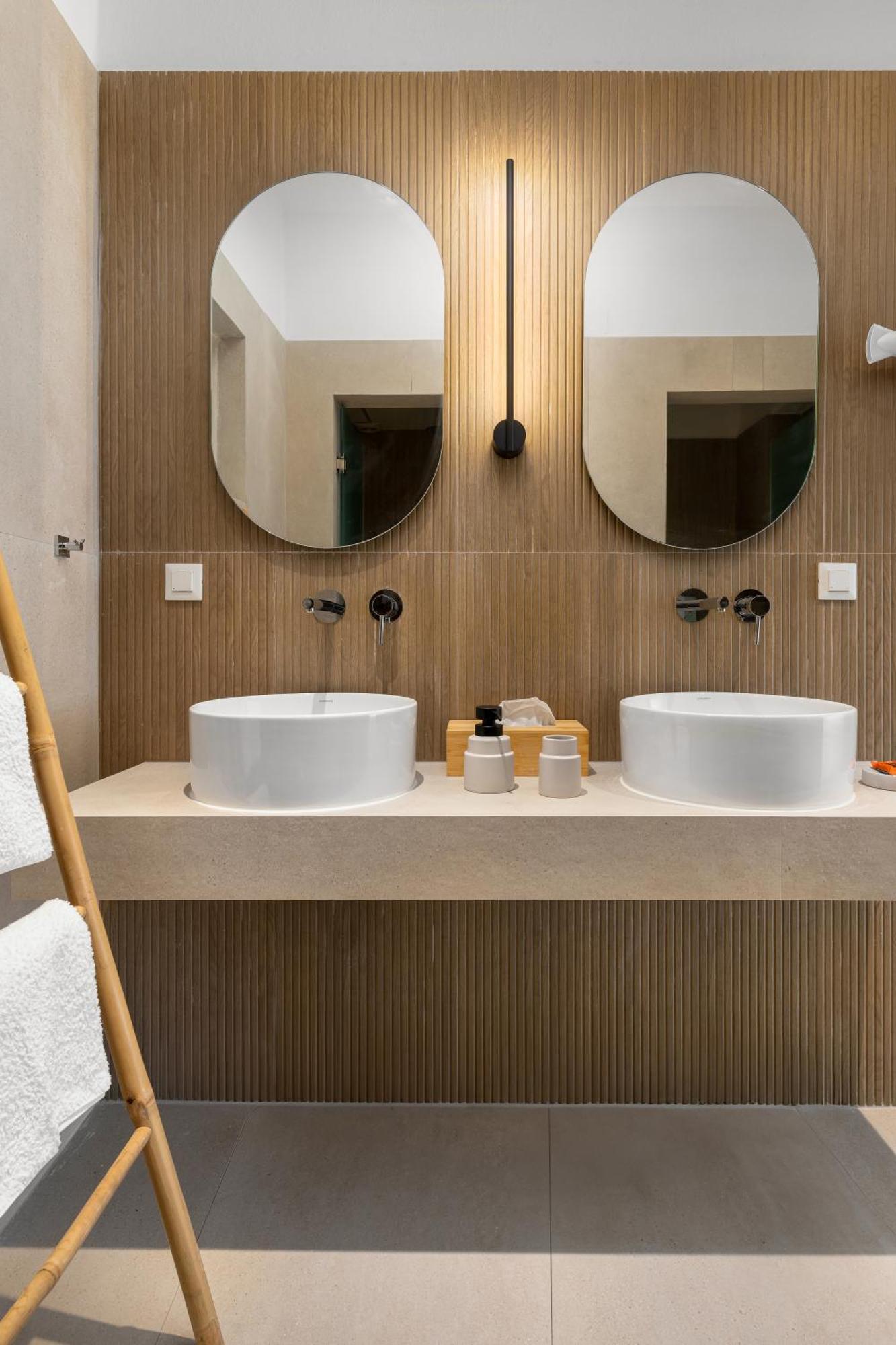 V&C Paradise Apartments Rodhákinon Ngoại thất bức ảnh