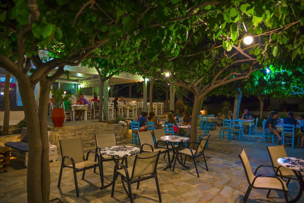 V&C Paradise Apartments Rodhákinon Ngoại thất bức ảnh