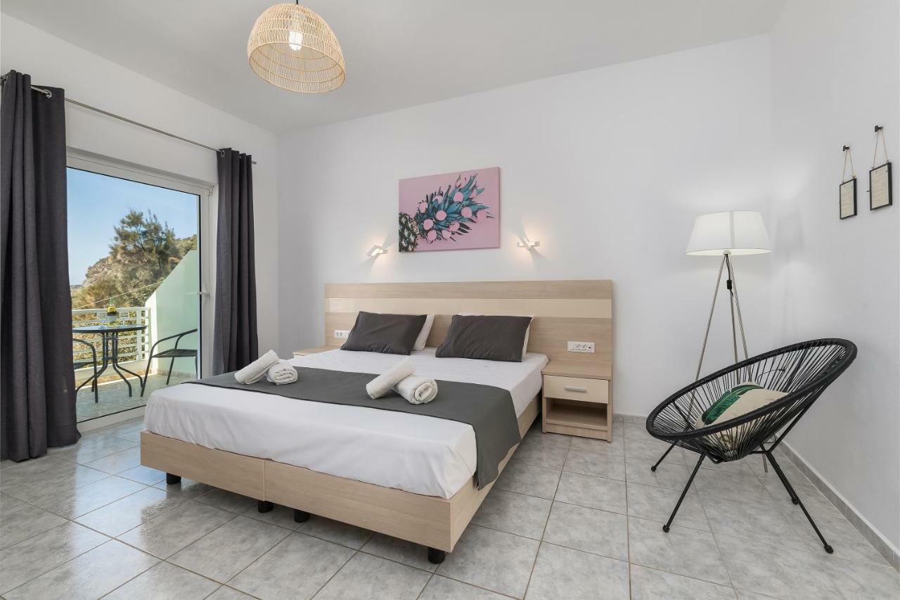 V&C Paradise Apartments Rodhákinon Ngoại thất bức ảnh